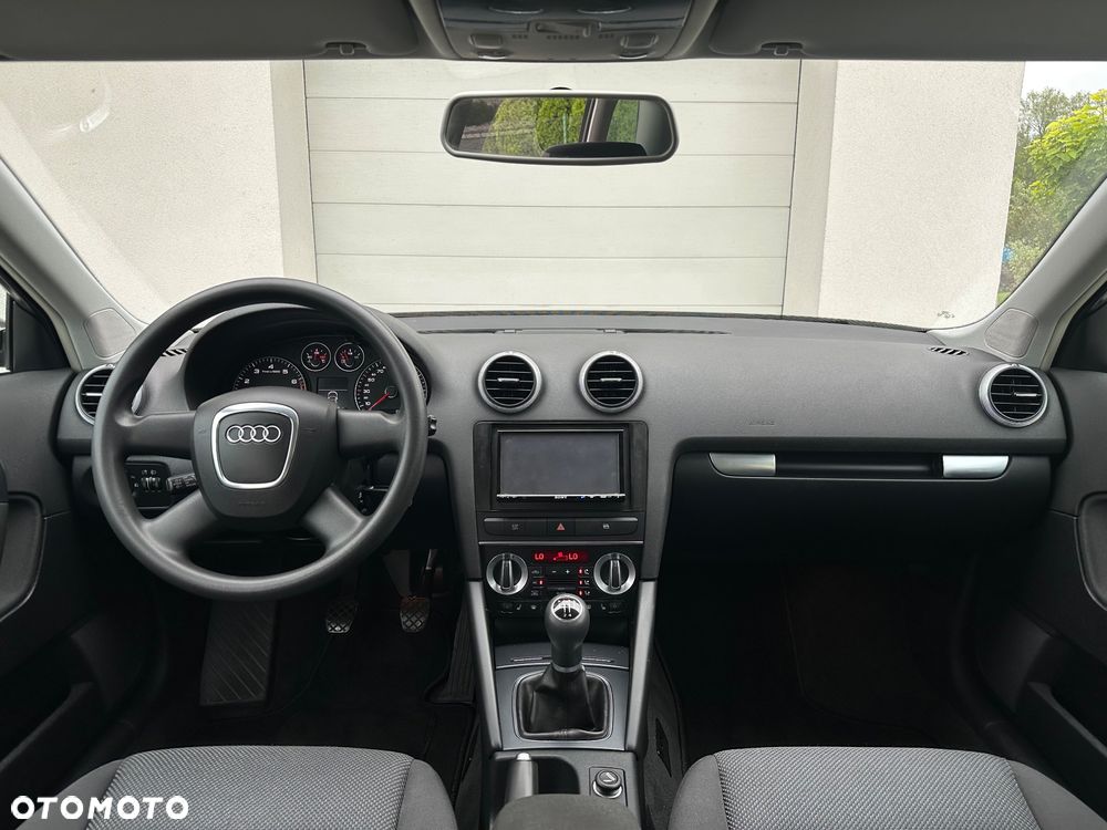 Audi A3 Sportback 1.6 Ambition - 5
