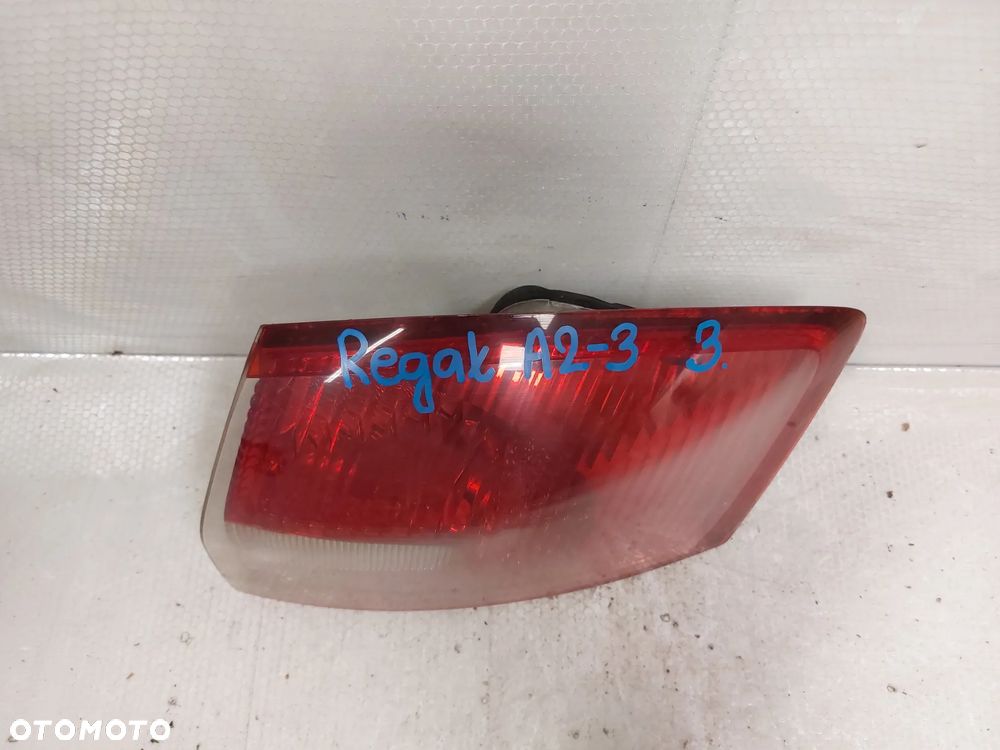 .  LAMPA TYL TYLNA PRAWA FORD KUGA MK1 - 3