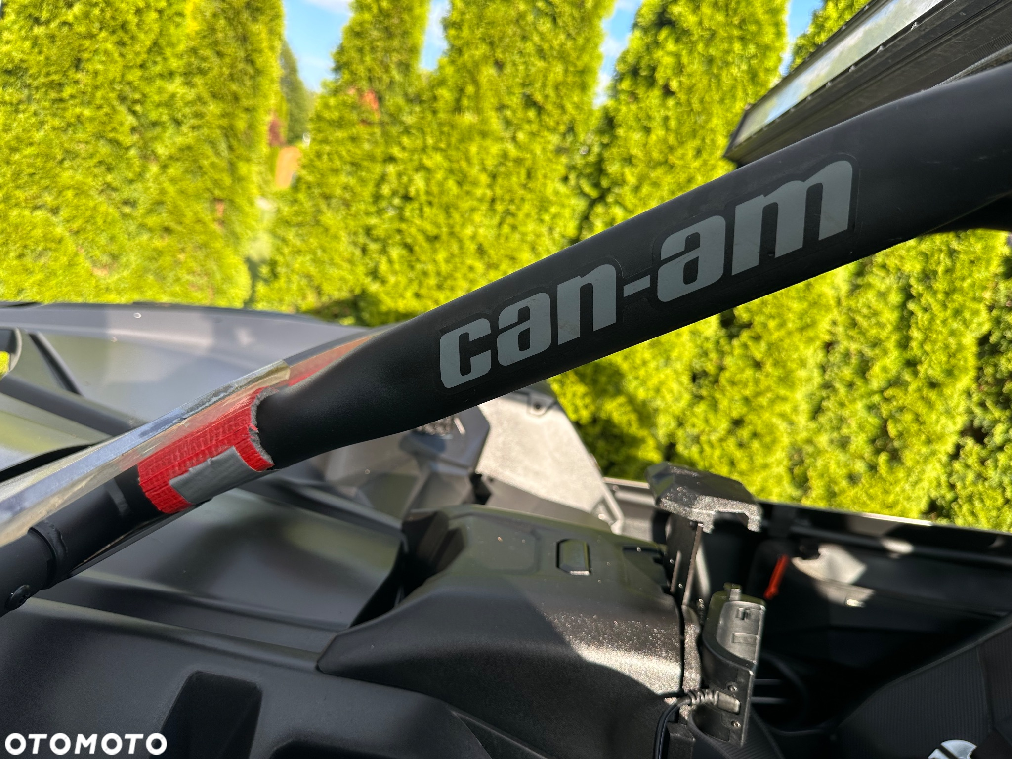 Can-Am Maverick - 14