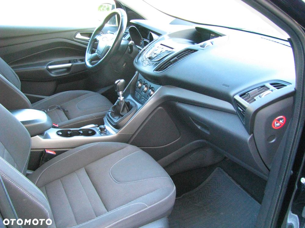 Ford Kuga - 6