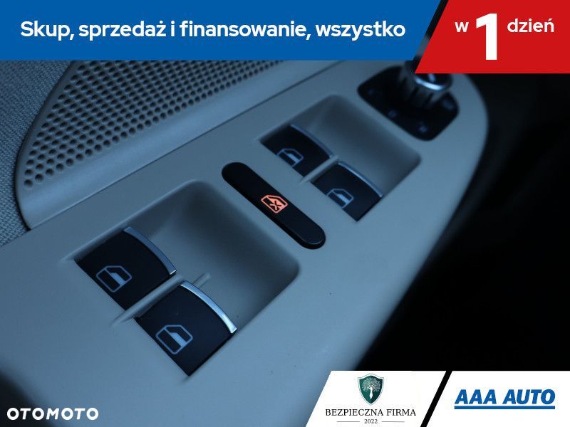Volkswagen Golf Variant - 18