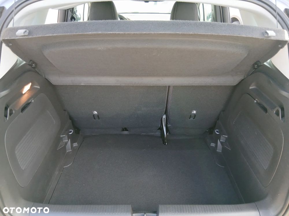 Opel Crossland X - 17