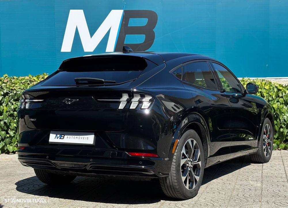 Ford Mustang Mach-E AWD PREMIUM - 40