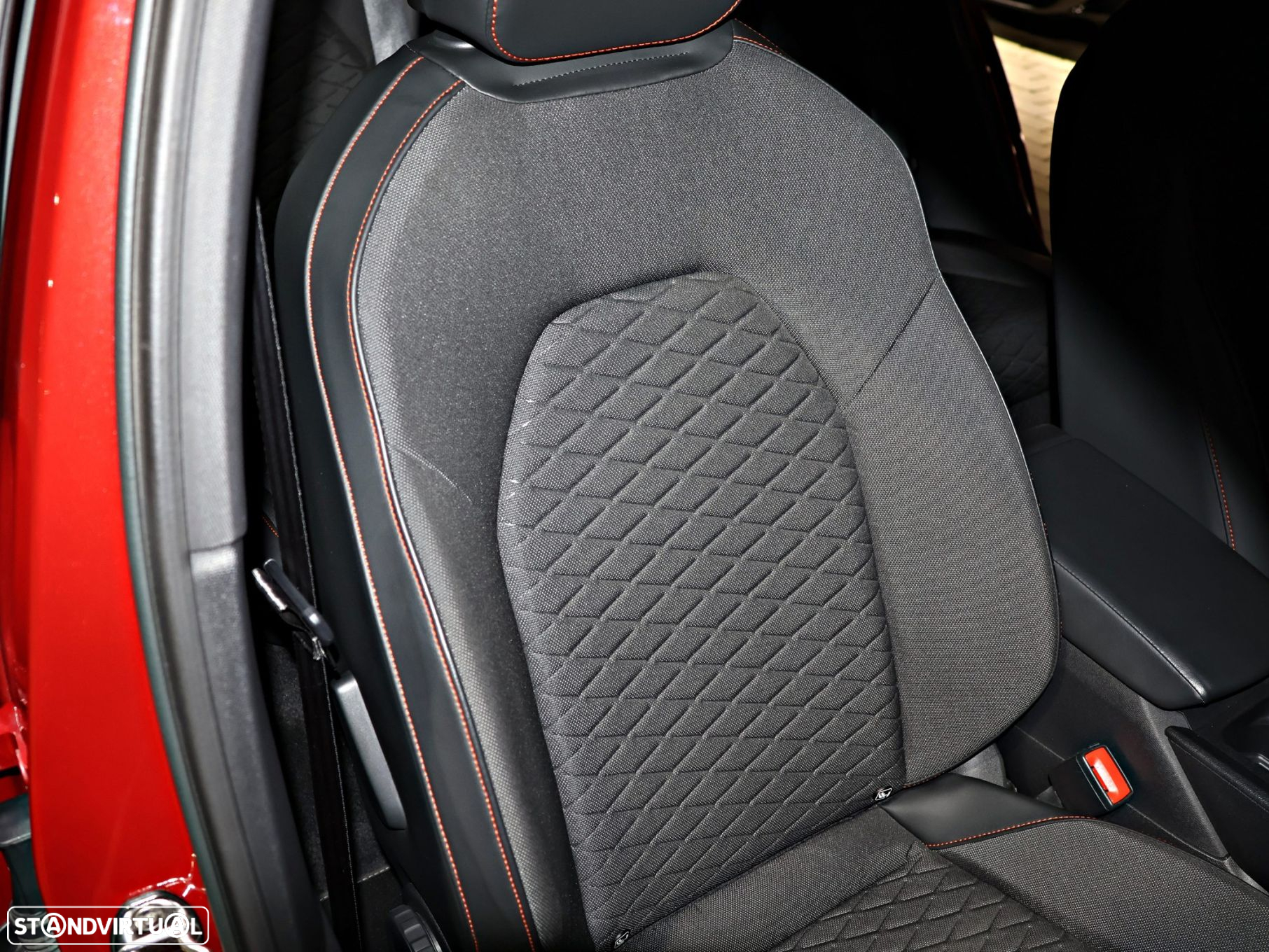 SEAT Leon 1.5 eTSI FR DSG - 22