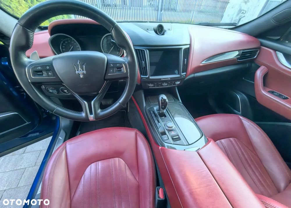 Maserati Levante S Q4 - 12