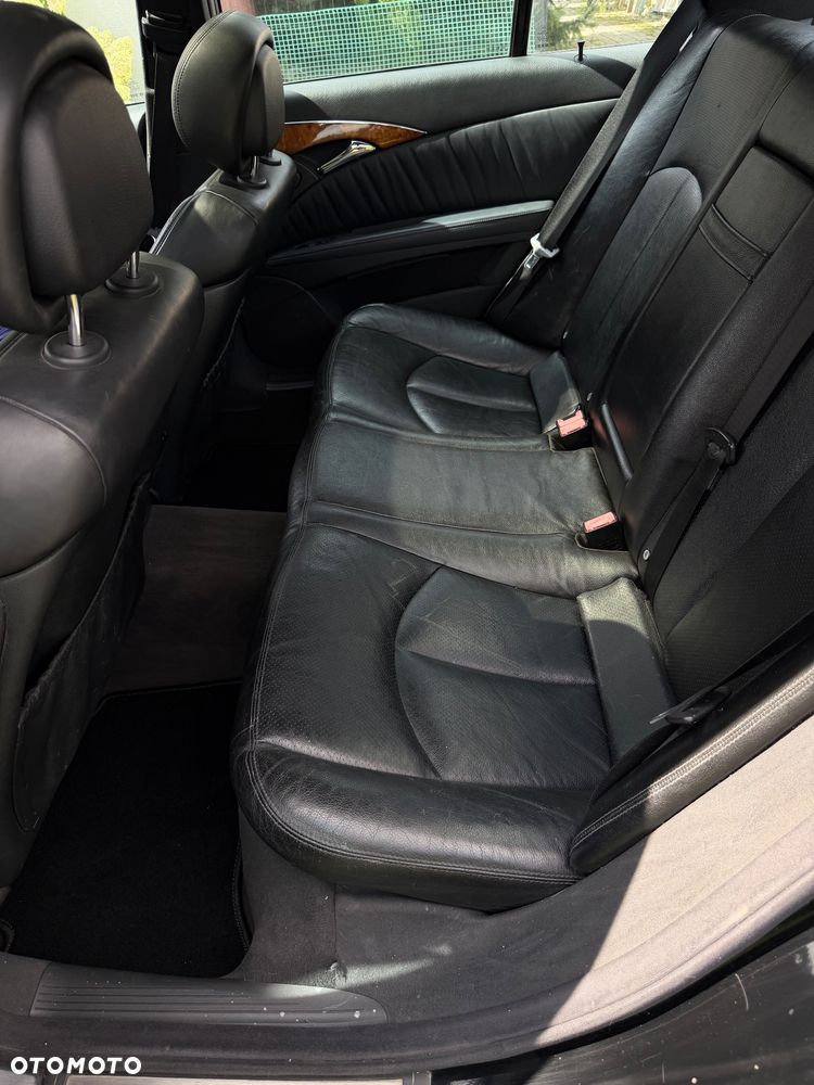 Mercedes-Benz Klasa E 500 Avantgarde - 27