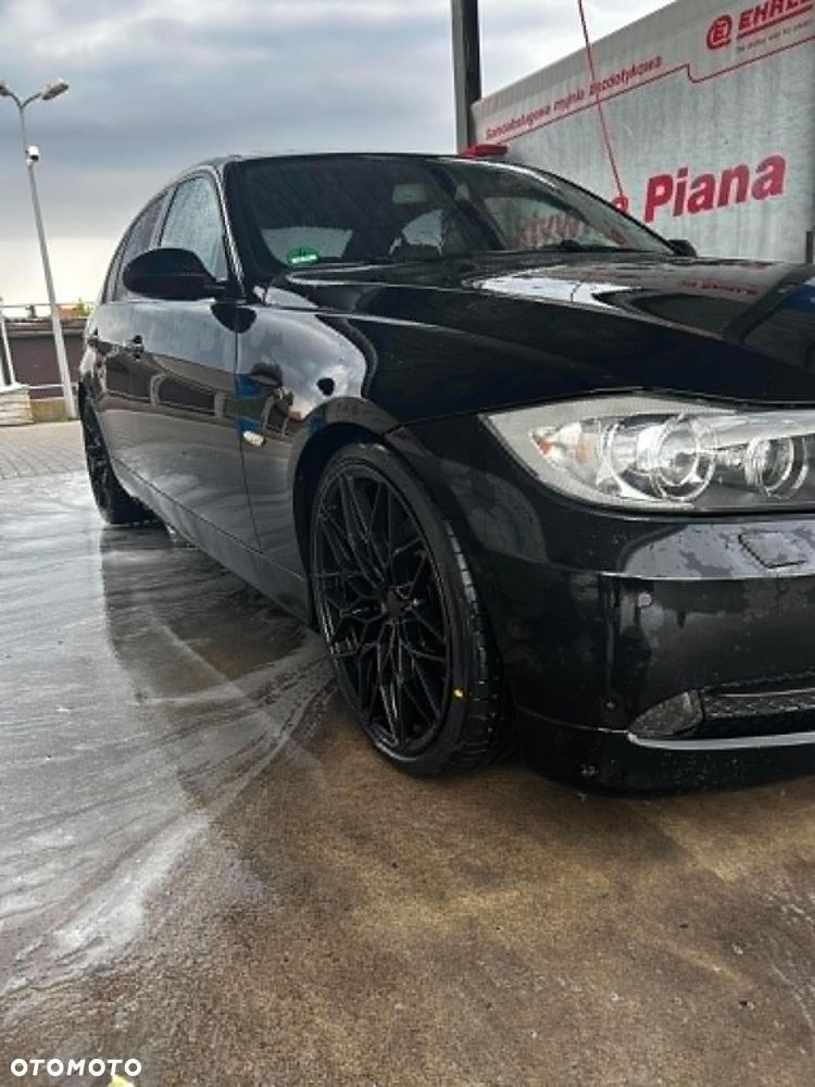 BMW Seria 3 - 1