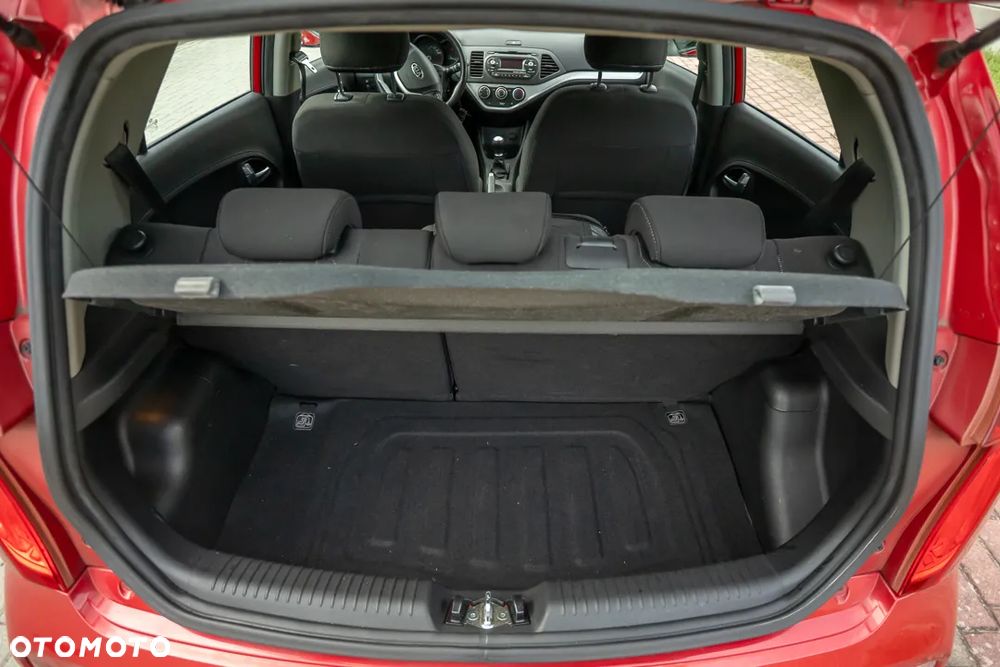 Kia Picanto 1.0 Dream Team Edition - 18