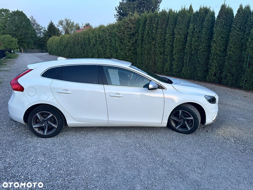 Volvo V40 D2 RDesign - 11