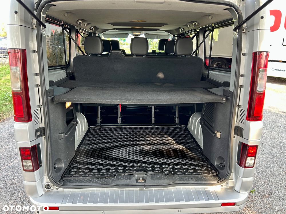 Opel Vivaro - 14