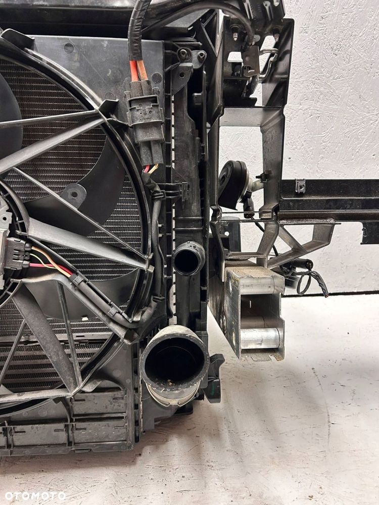 PAS PRZEDNI WZMOCNIE CHŁODNICE BMW X3 F25 X4 F26 2.0 BENZYNA xDrive28i - 10