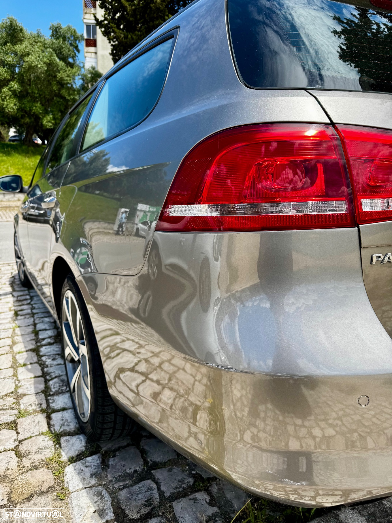VW Passat Variant 1.6 TDI BlueMotion - 9