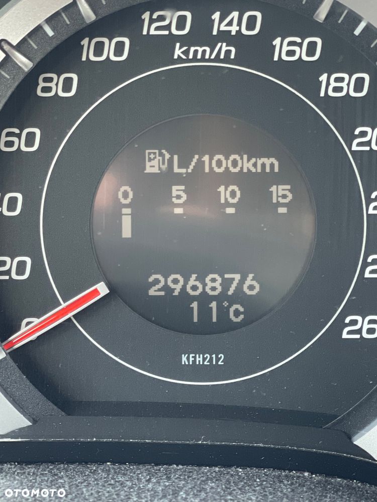 Honda Accord 2.0 Executive Nav - 16