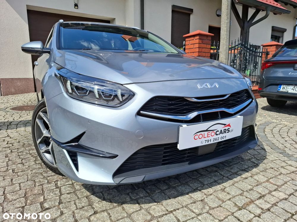 Kia Ceed 1.5 T-GDI Business Line Plus - 12