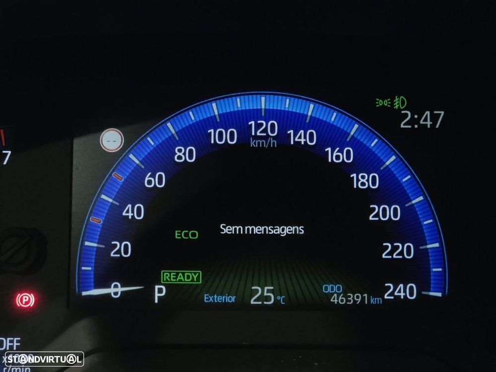 Toyota Corolla SD 1.8 Hybrid Exclusive - 9