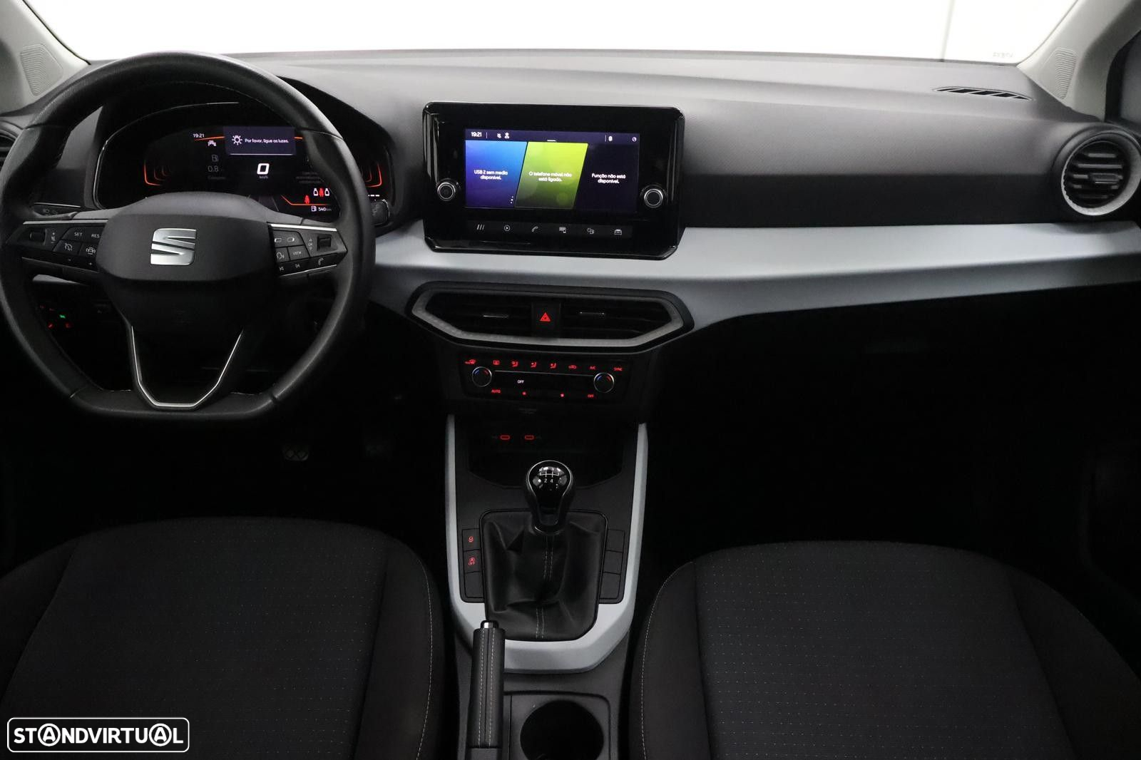 SEAT Arona - 26