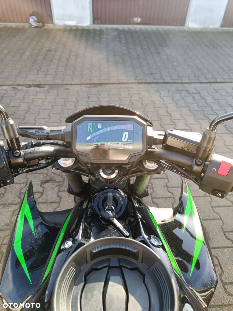Kawasaki Z 650 - 10