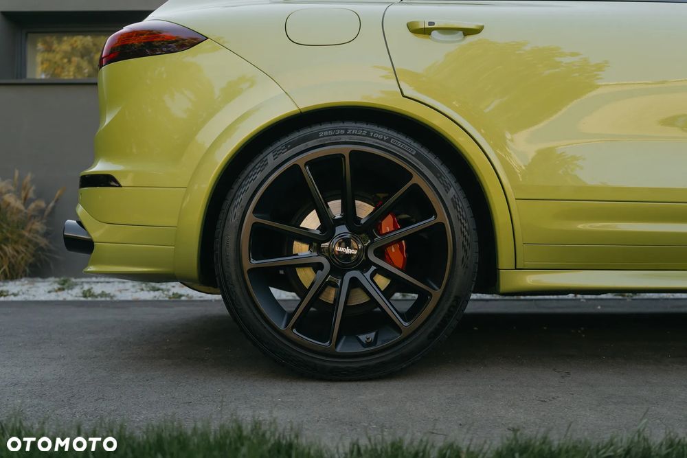 Porsche Cayenne GTS - 33