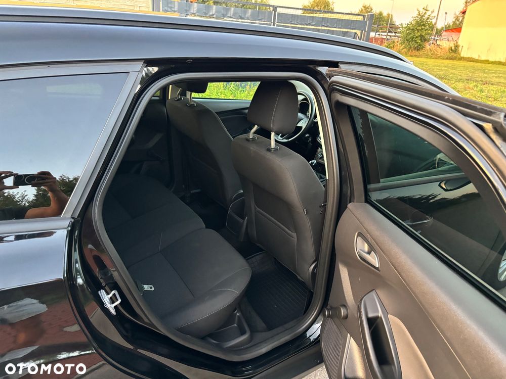 Ford Focus - 10