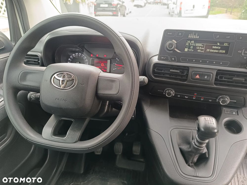 Toyota Proace City - 23