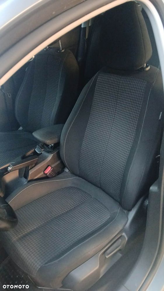 Peugeot 308 1.5 BlueHDi Allure Pack S&S - 19