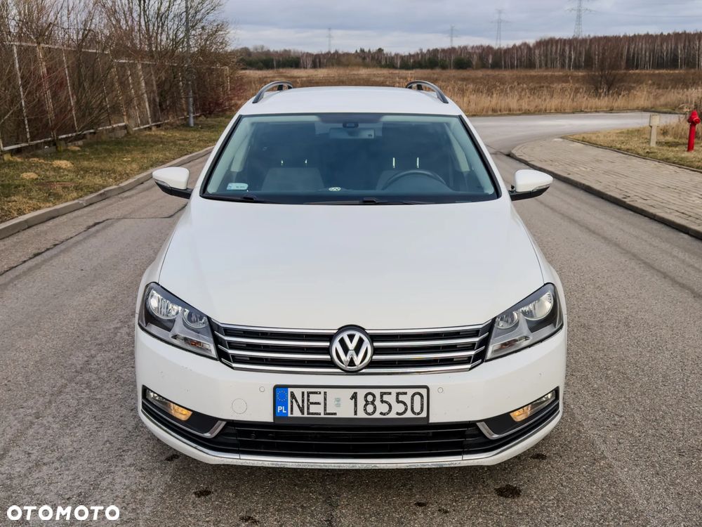 Volkswagen Passat 2.0 TDI Comfortline DSG - 2