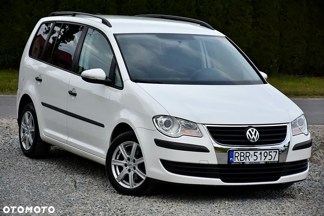 Volkswagen Touran 1.9 TDI Conceptline - 1