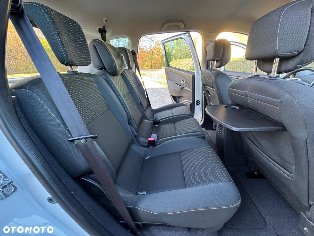 Renault Scenic - 25