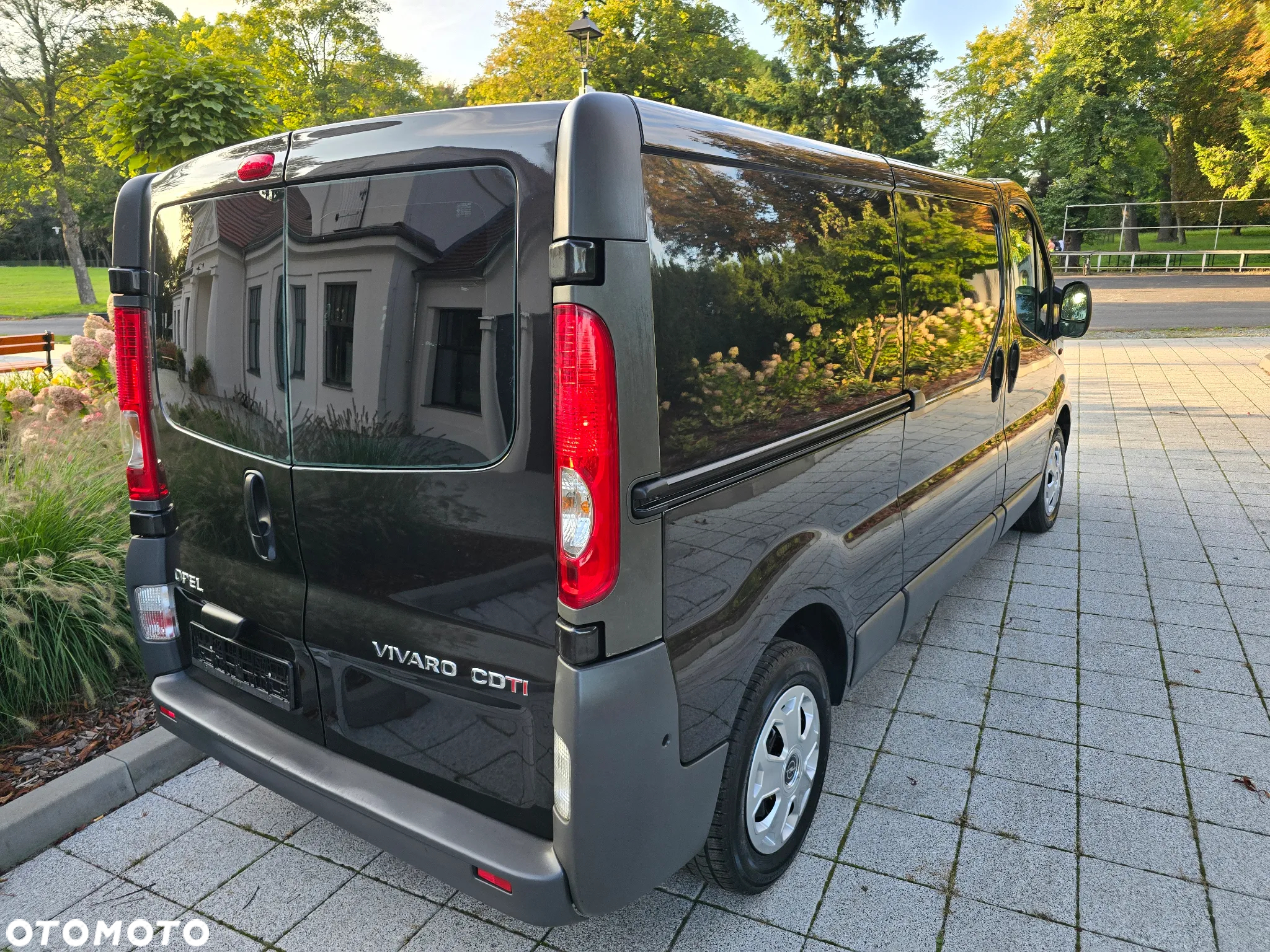 Opel Vivaro - 6