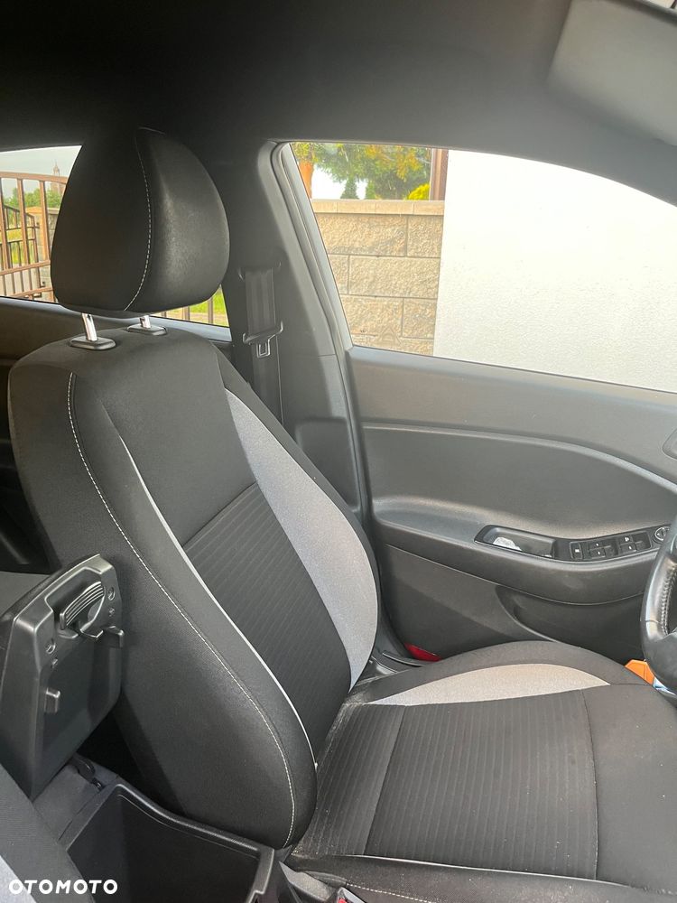 Hyundai i20 1.0 T-GDI - 9