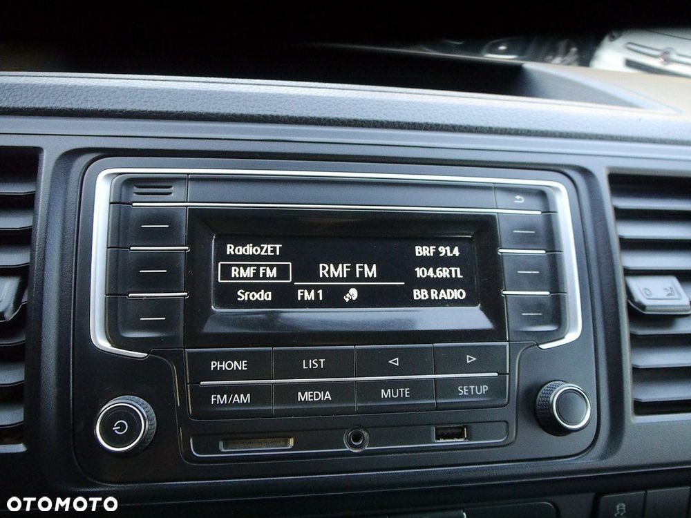 Volkswagen Transporter L2H1 Plus Comfortline - 21