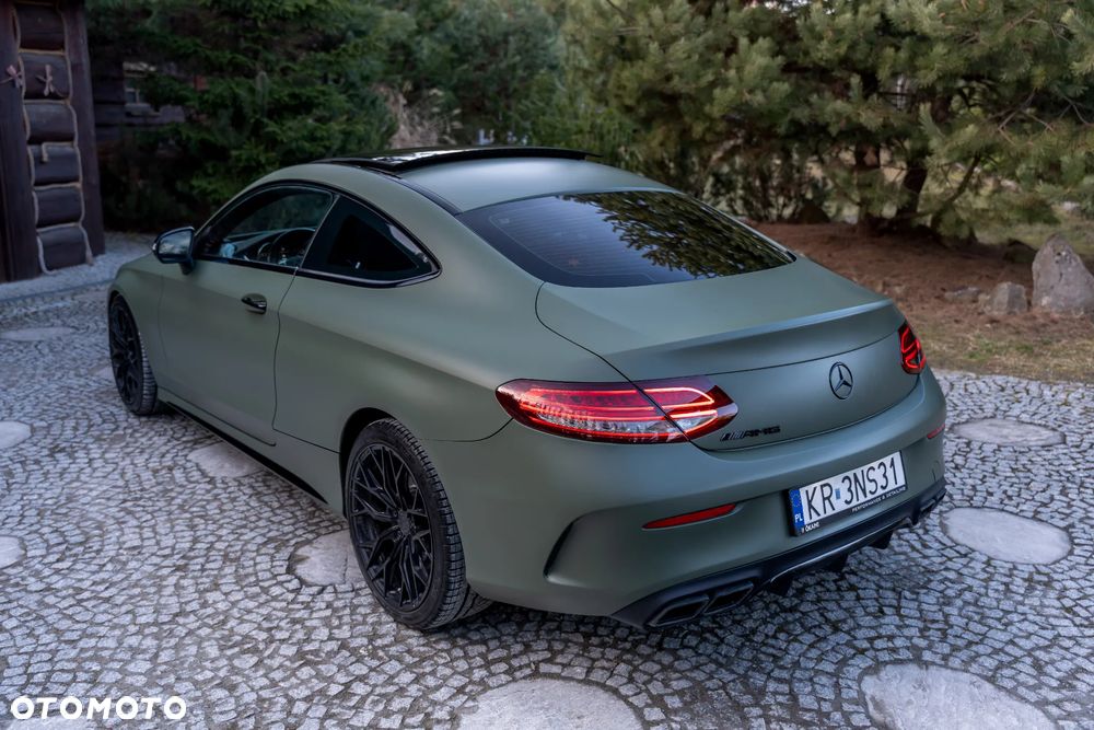 Mercedes-Benz Klasa C AMG 43 4-Matic - 3
