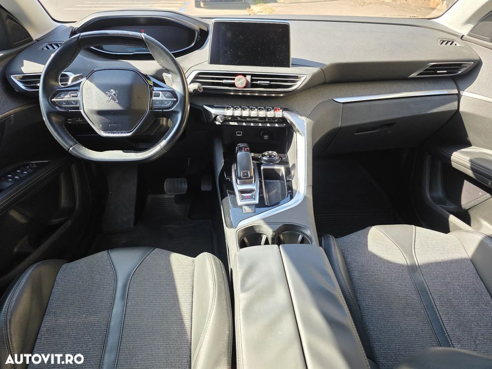 Peugeot 5008 - 7