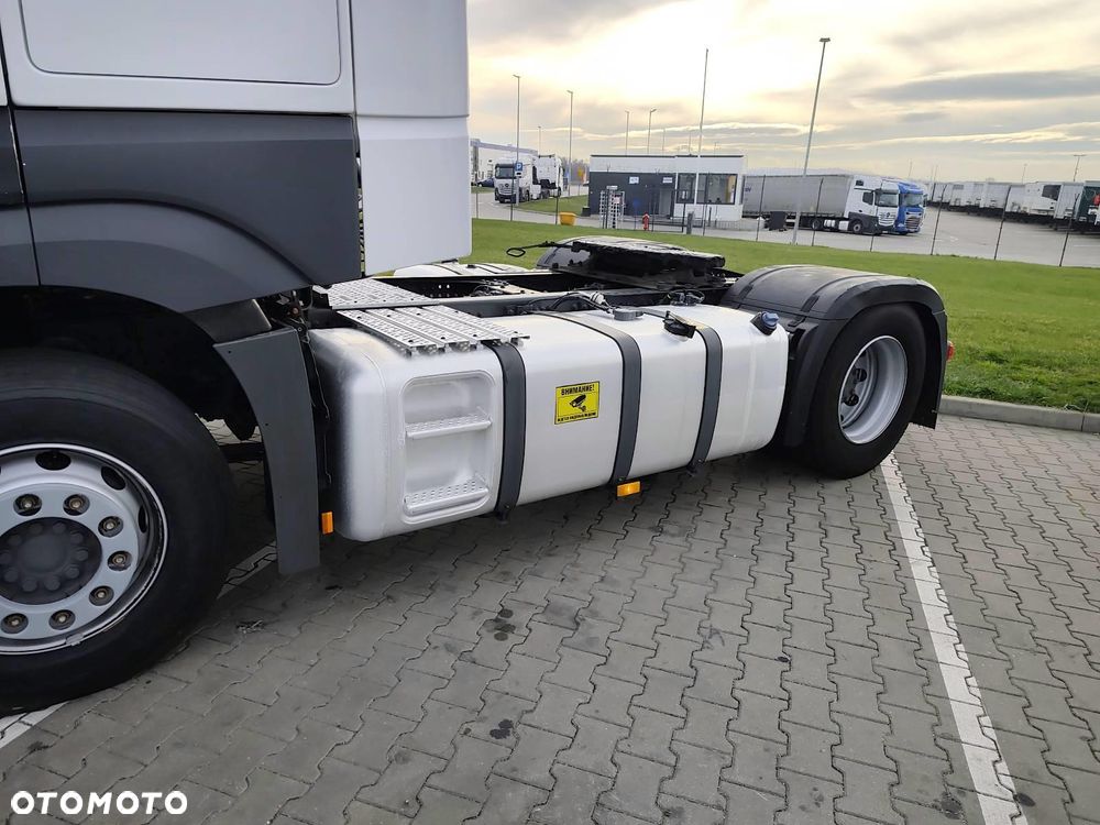 Mercedes-Benz Actros 1845 - 4