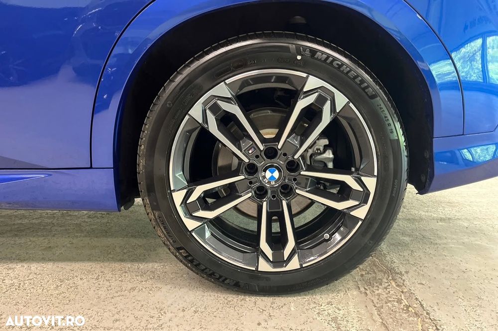 BMW iX2 xDrive30 - 9