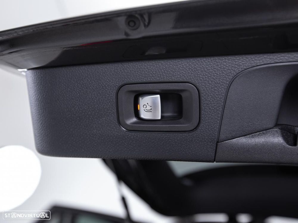 Mercedes-Benz GLC 300 de 4Matic 9G-TRONIC - 16