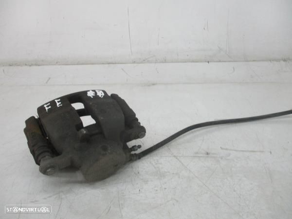 Pinça Travao Frente Esq Mercedes-Benz B-Class (W245) - 6