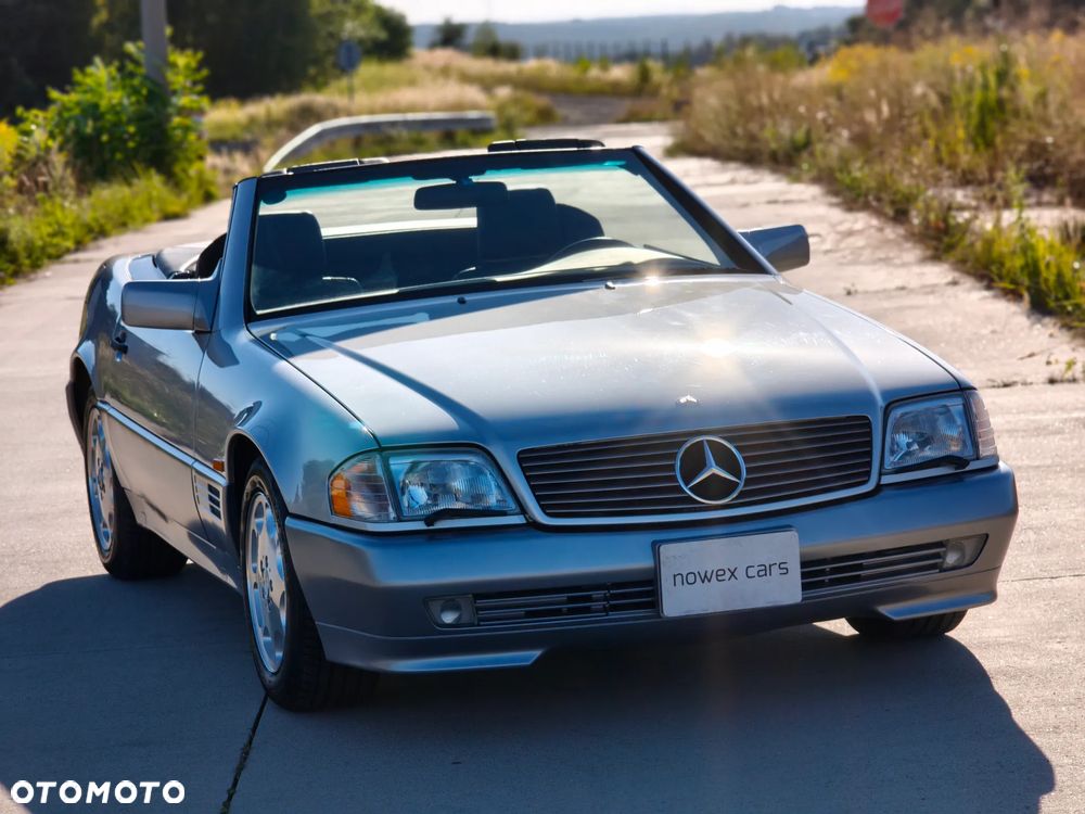 Mercedes-Benz SL - 16