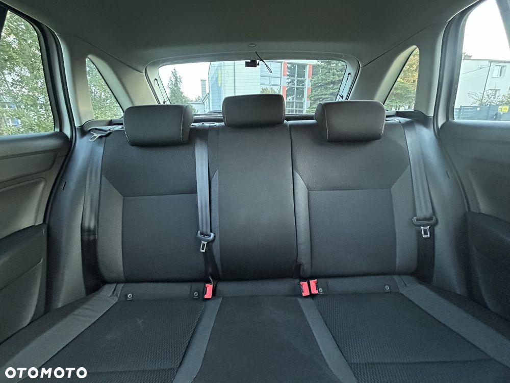 Skoda RAPID - 8