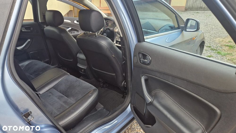 Ford Mondeo 2.5 Titanium X - 6