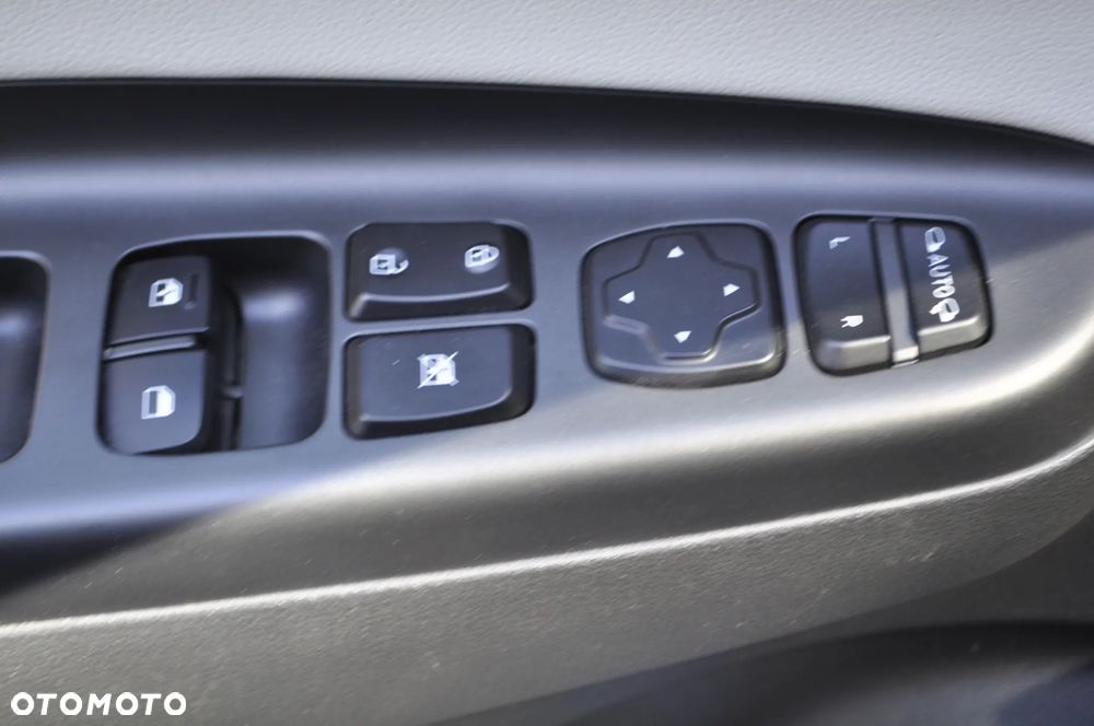 Hyundai Kona 1.6 GDI Hybrid Executive DCT - 23