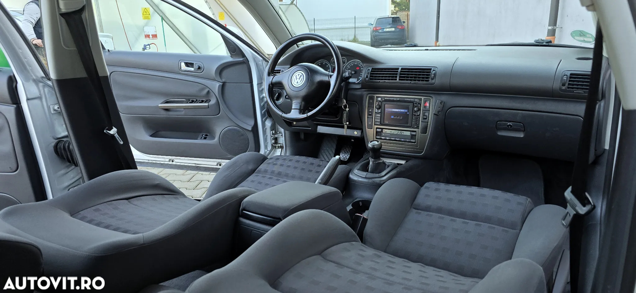 Volkswagen Passat Variant 2.0 5V Comfortline Family - 8