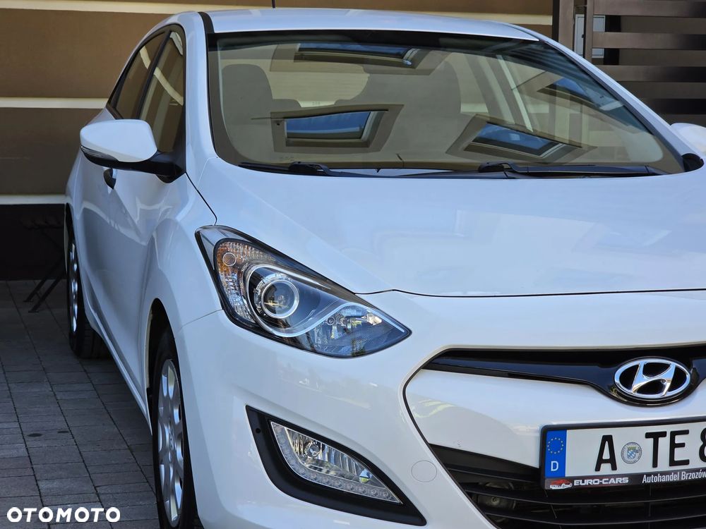 Hyundai i30 1.4 Comfort - 18