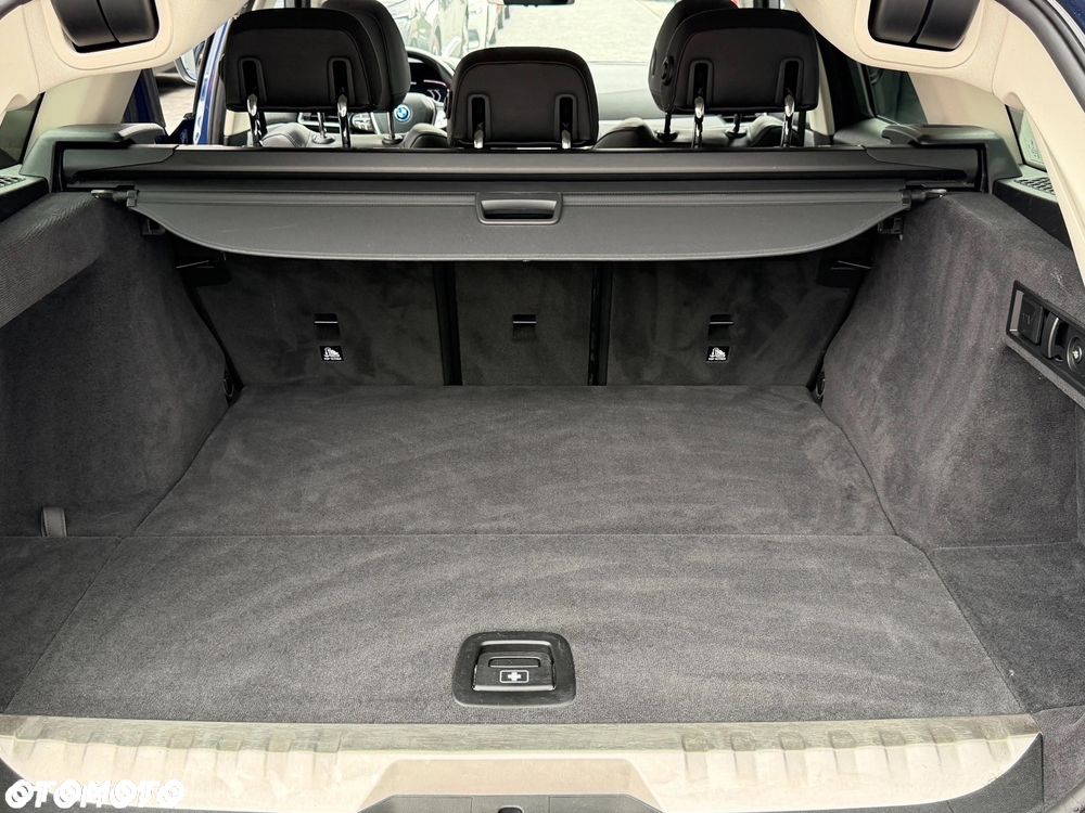 BMW Seria 3 320e Sport Line - 25