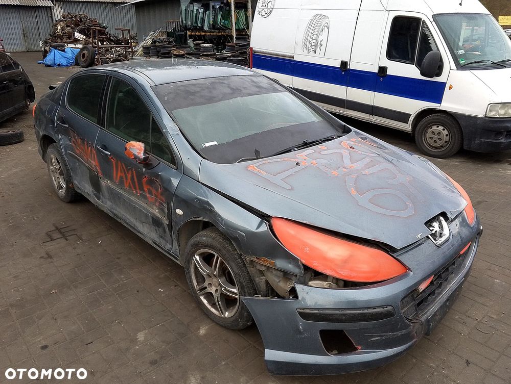 Peugeot 407 I Przed Lift (04-08r.) 2.0D 136KM. Silnik RHR (DW10BTED4) Skrzynia 20HZ32,  CP23X66,  CD58X71,  4HP20,  2222JS,  2223PW lakier EZWD.Cały na części. GWARANCJA !!! Przód Tył Zestaw Komplet Drzwi Klapa Zderzak Błotnik Maska Grill Atrapa Szyba Pas Lampa Lusterko Boczki Fotel Kanapa Kokpit Deska Rozdzielcza Przełącznik Włącznik Sterownik Przewody Wiązka Instalacja Moduł Komputer Czujnik Listwa Pompa Alternator Wtryski Głowica Rozrusznik Kompresor Sprzęgło Dwumas Silnik Skrzynia ABS Klimatyzacji Paliwa Wspomagania Kolektor Turbina Przepustnica Zawór Chłodnica Koło Hak Belka Sanki Zawieszenie Mcpherson Półoś Amortyzator Wydech Tłumik Zacisk Most - 7