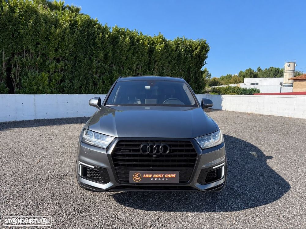 Audi Q7 - 10