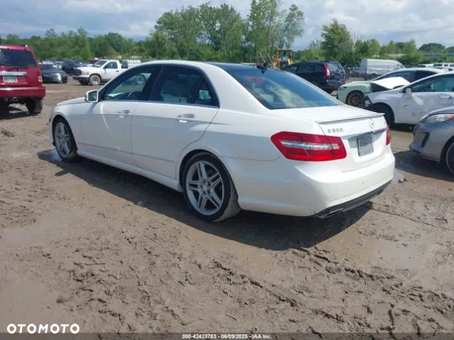 Mercedes-Benz Klasa E 500 4Matic 7G-TRONIC Elegance - 3