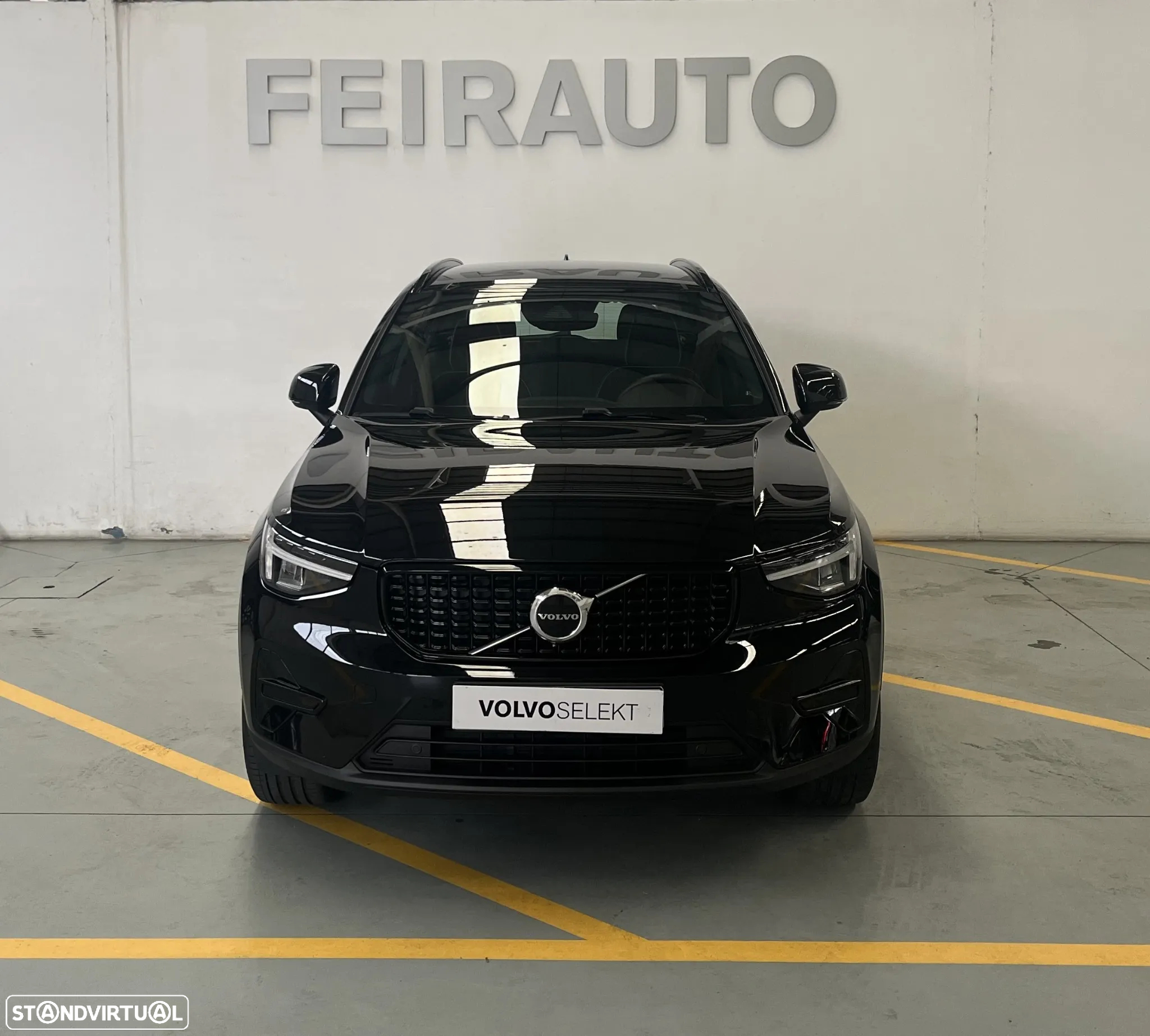 Volvo XC 40 1.5 T2 Plus Dark Auto - 7