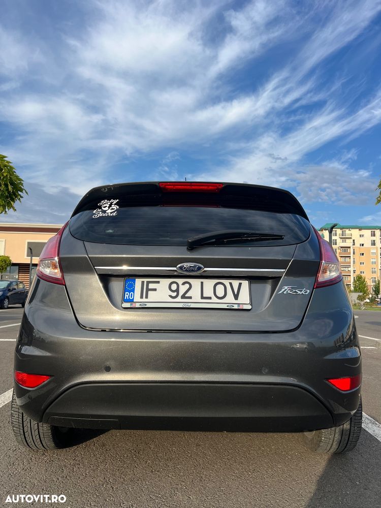 Ford Fiesta 1.5 TDCi Titanium - 9