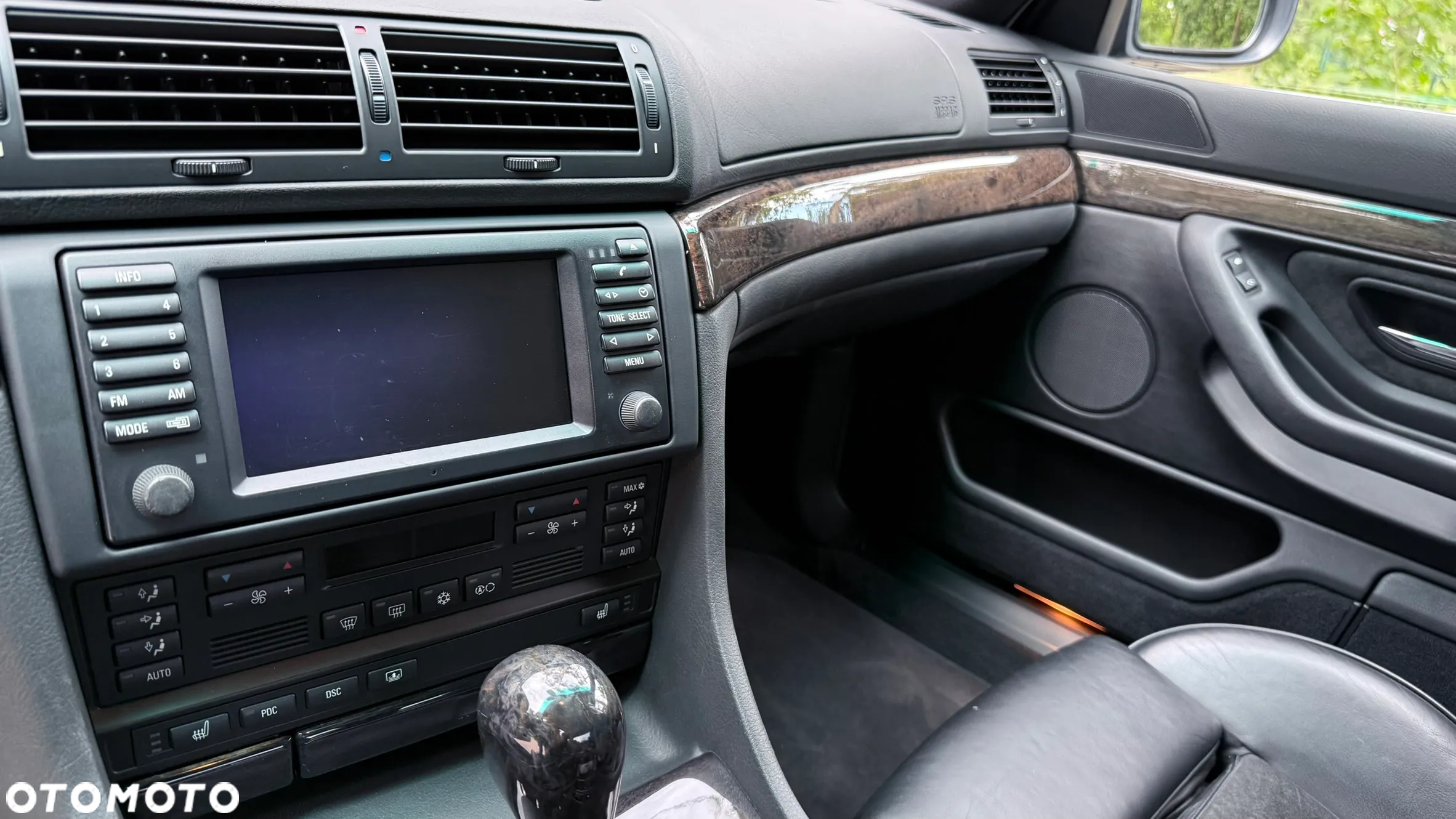 BMW Seria 7 740i - 21